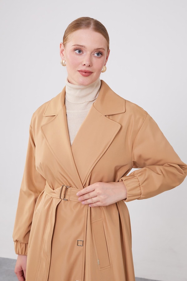LevidorLevidor Camel Kolu Lastik Detay Trençkot