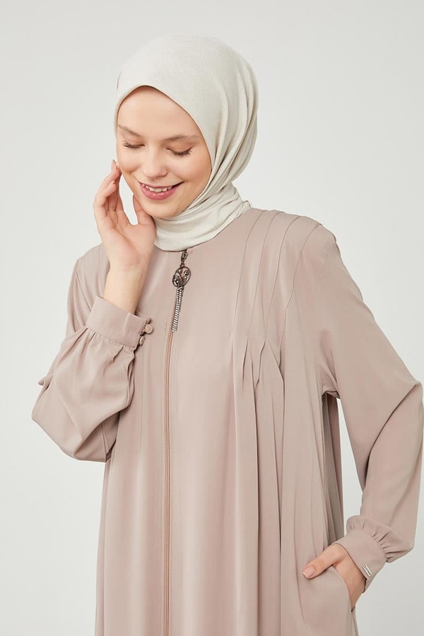 LevidorLevidor Camel Yakası Düğme Detaylı Ferace