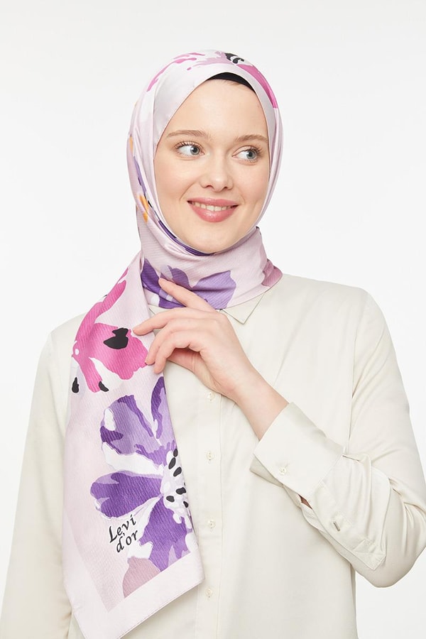 LevidorLevidor Eflatun Çiçek Baskılı Twill Şal