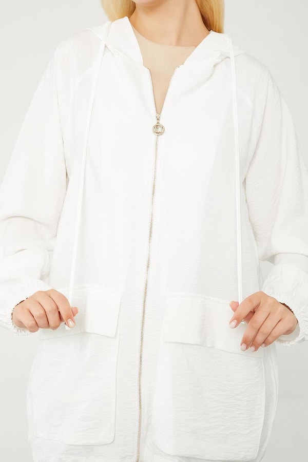 LevidorLevidor Ekru Kapüşonlu Tril Kumaş Kap