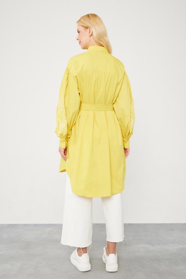 LevidorLevidor Ekru Nakışlı Belden Bağlamalı Kimono