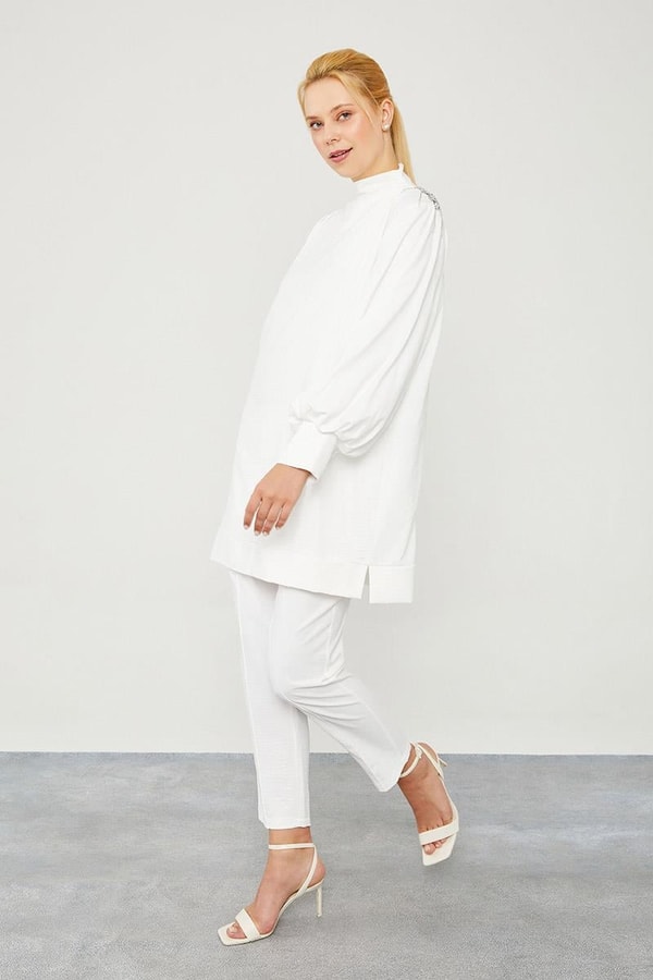 LevidorLevidor Ekru TAKIM ( OMUZ AKSESUARLI)