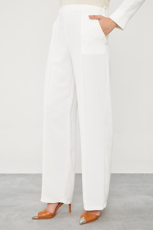 LevidorLevidor Ekru Taş Zincir Aksesuarlı İkili Takım