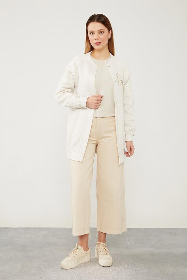 LevidorLevidor Ekru Triko İşlemeli Ceket