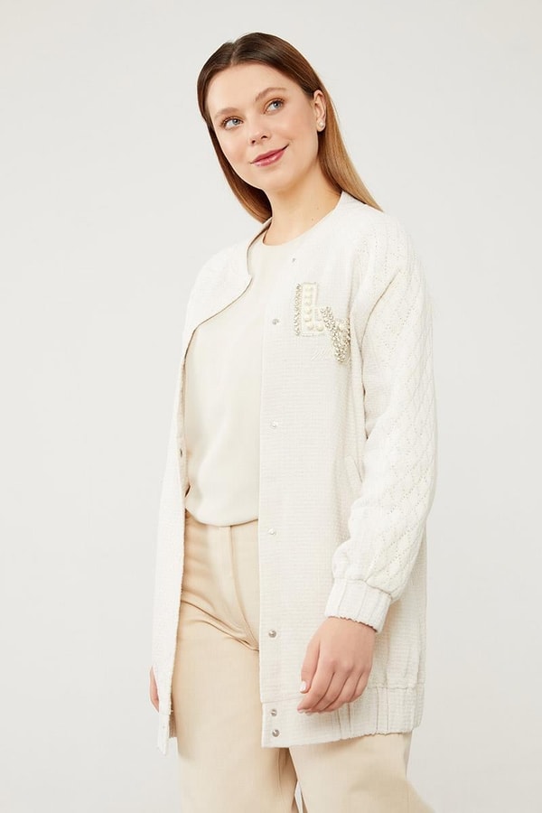 LevidorLevidor Ekru Triko İşlemeli Ceket