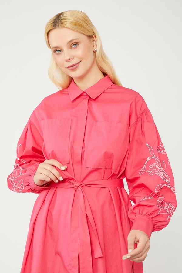 LevidorLevidor Fuşya Nakışlı Belden Bağlamalı Kimono