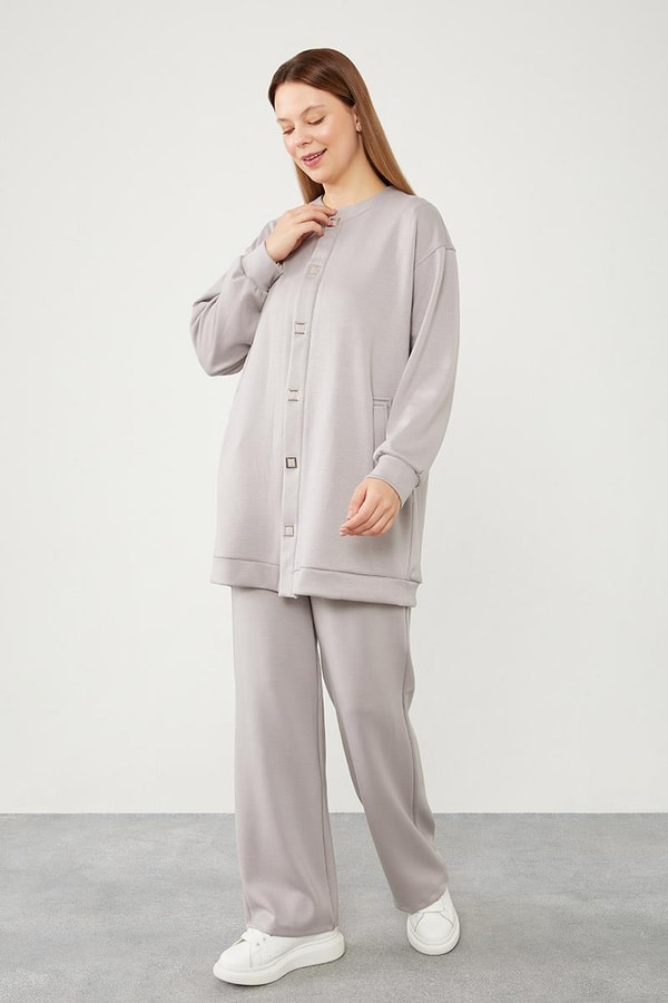 LevidorLevidor Gri Bisiklet Yaka Cepli Penye Pantolonlu Spor Takım