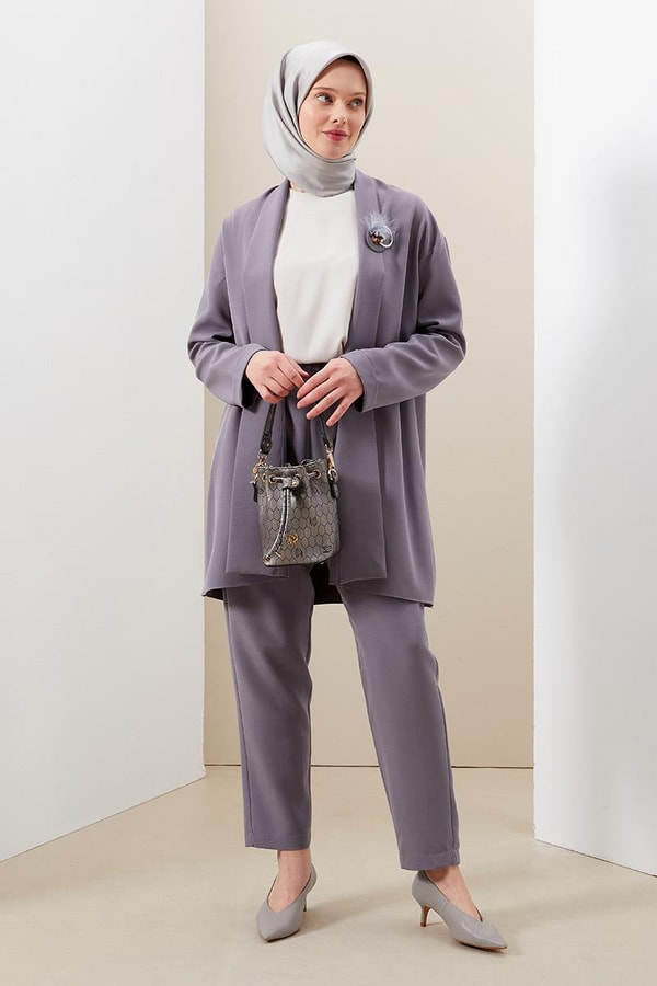 LevidorLevidor Gri Broş Detaylı Tunik Takım