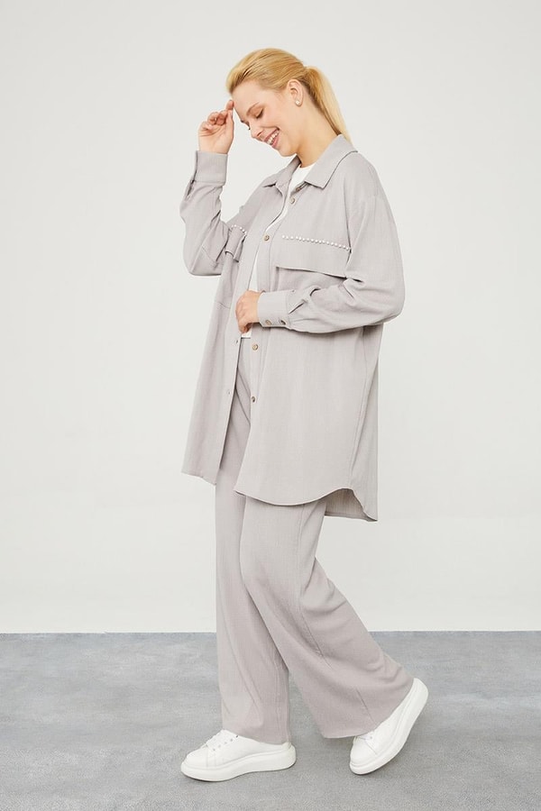 LevidorLevidor Gri Cep İşlemeli Bürümcük Kumaş Takım