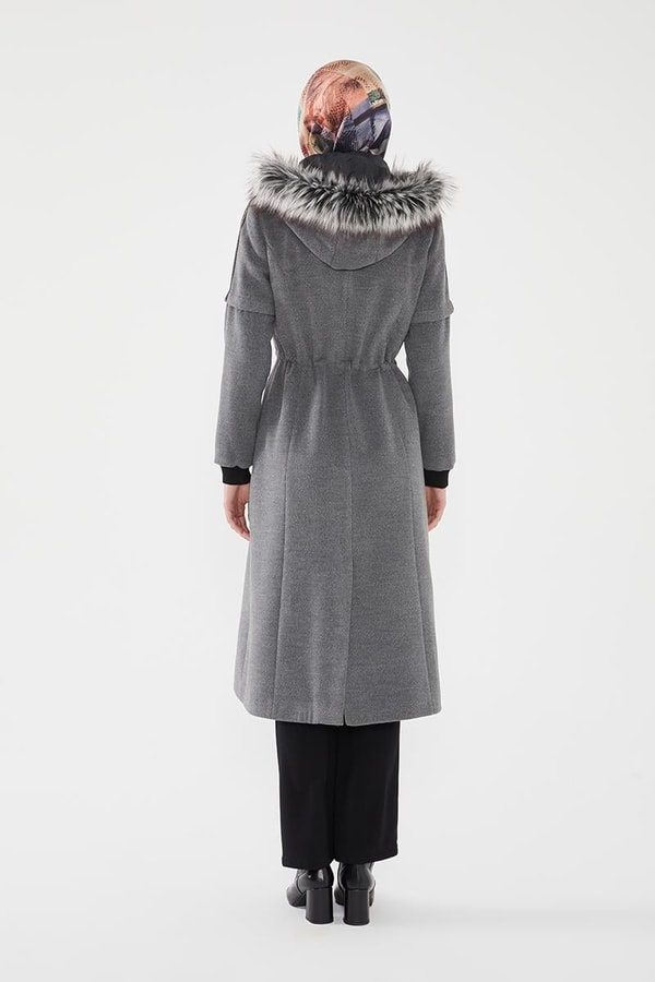 LevidorLevidor Gri Kapşonu Kürklü Kol Ağzı Ribanalı Kaban