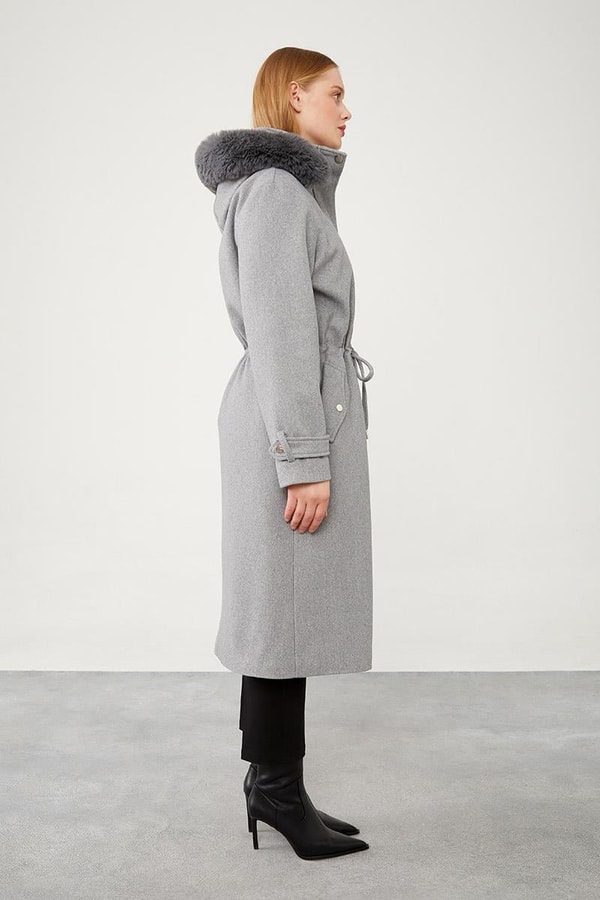 LevidorLevidor Gri Kapüşonlu Belden Büzgü Detaylı Kaşe Kaban