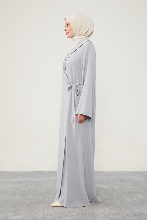 LevidorLevidor Gri Kruvaze Yakalı Yan Bağıcıklı Ferace