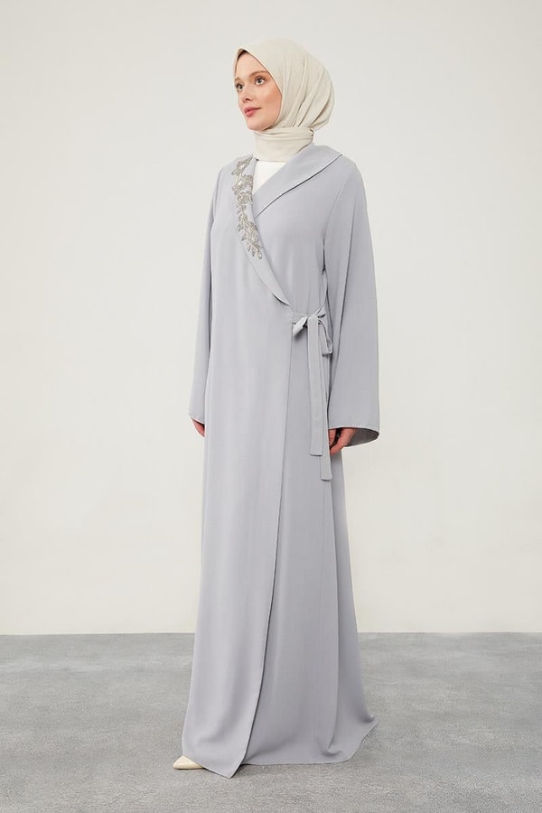 LevidorLevidor Gri Kruvaze Yakalı Yan Bağıcıklı Ferace