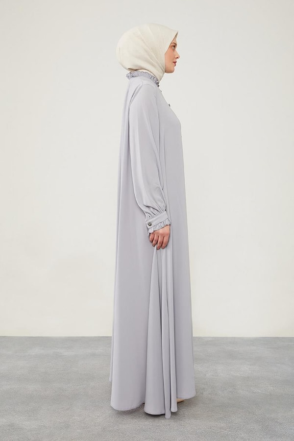 LevidorLevidor Gri Yakası Fırfır Detaylı Ferace