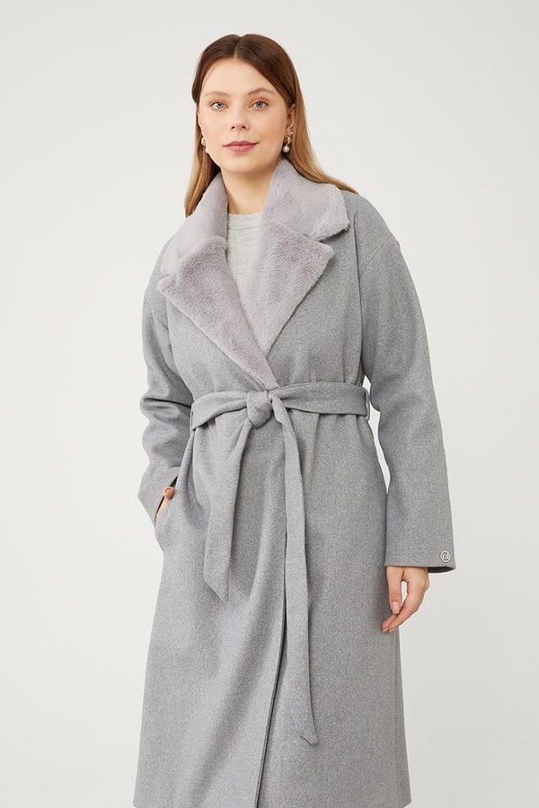 LevidorLevidor Gri Yakası Peluş Detaylı Kuşak Bağlamalı Kaşe Kaban