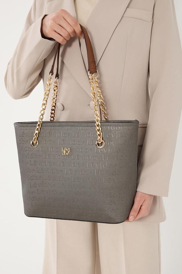 LevidorLevidor Gümüş Monogram Baskılı Zincir Askılı Tote Çanta