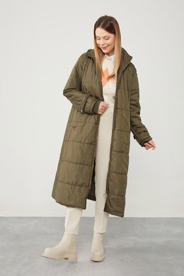 LevidorLevidor Haki Kapüşonlu Kapitone Kısa Mont