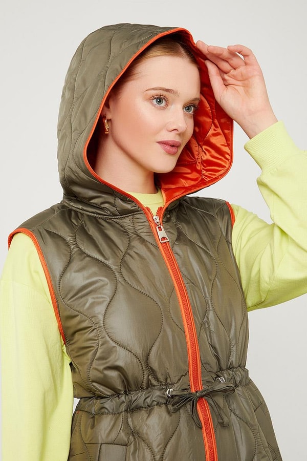 LevidorLevidor Haki Kapüşonlu Şişme Yelek