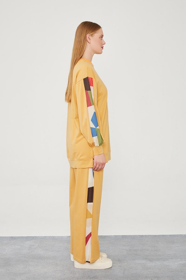 LevidorLevidor Hardal Geometrik Desenli Spor Takım