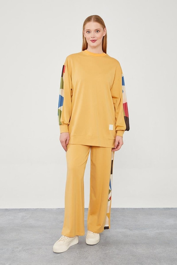 LevidorLevidor Hardal Geometrik Desenli Spor Takım