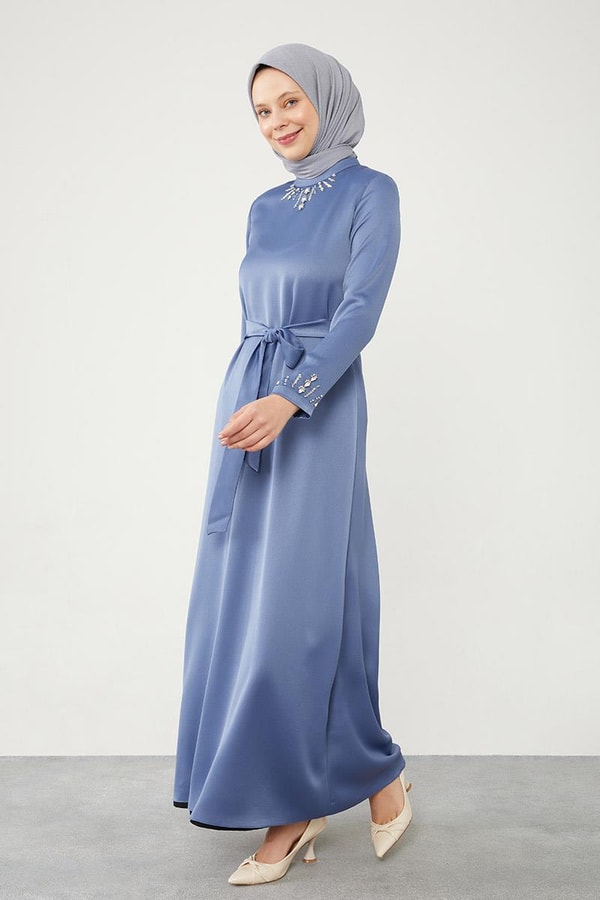 LevidorLevidor İndigo Taş İşleme Detaylı Kuşaklı Elbise