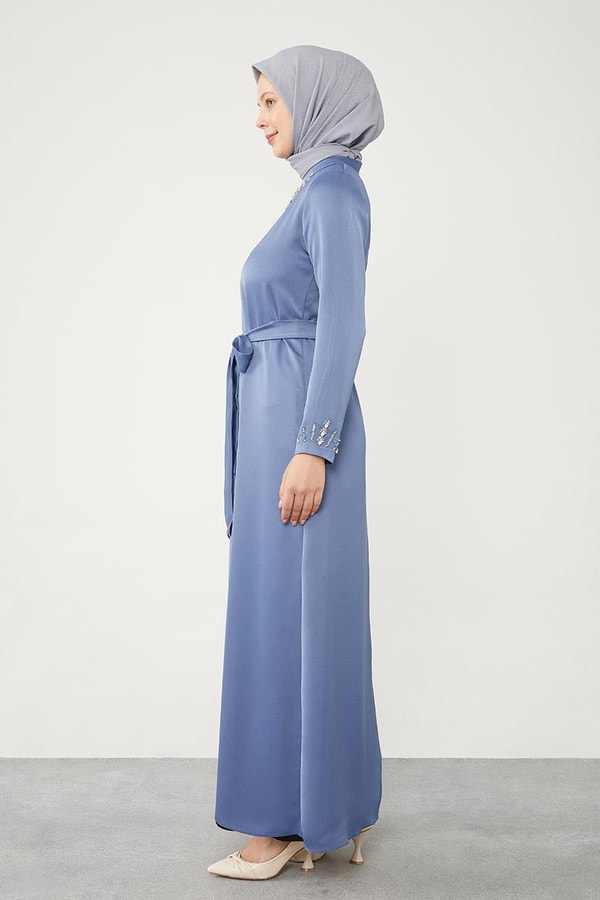 LevidorLevidor İndigo Taş İşleme Detaylı Kuşaklı Elbise