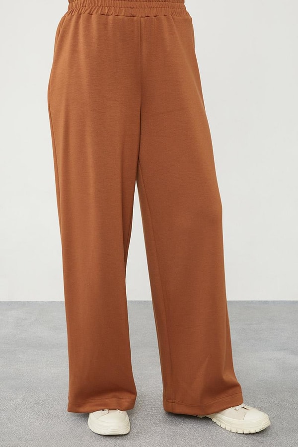 LevidorLevidor Kahve Asimetrik Yaka Spor Takım