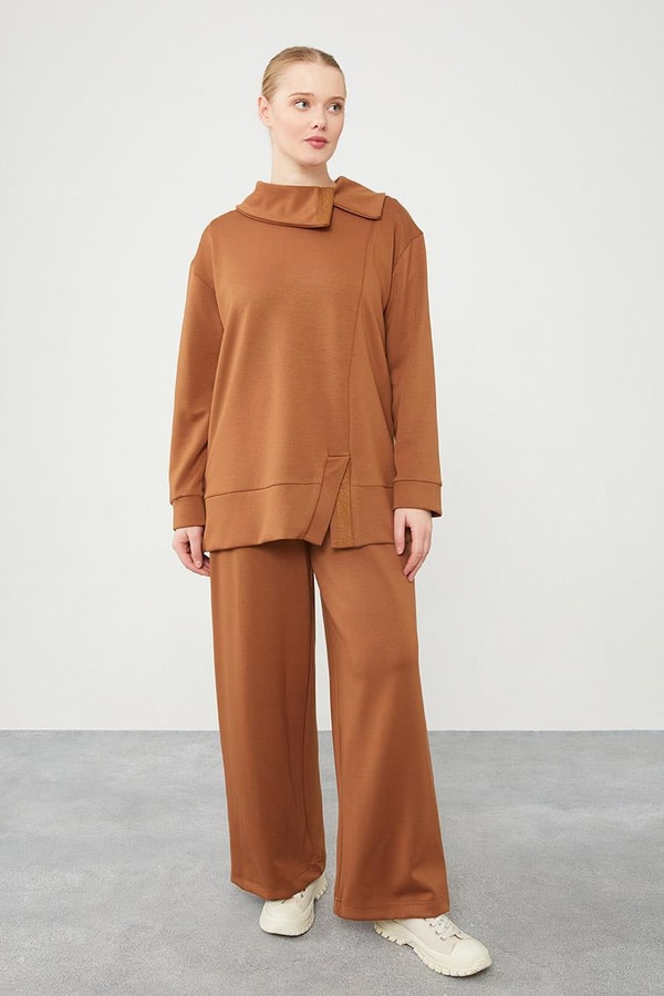 LevidorLevidor Kahve Asimetrik Yaka Spor Takım