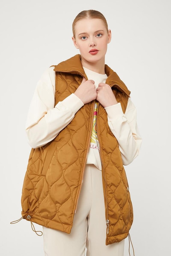 LevidorLevidor Kahve Desenli Kapitone Şişme Yelek