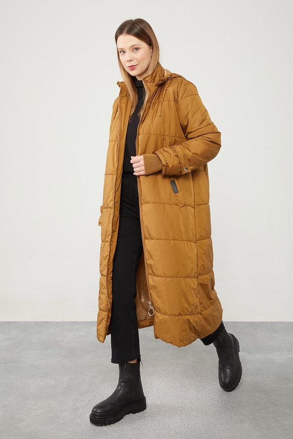 LevidorLevidor Kahve Kapüşonlu Kapitone Kısa Mont