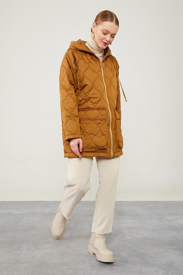 LevidorLevidor Kahve Kapüşonlu Kapitone Kısa Mont