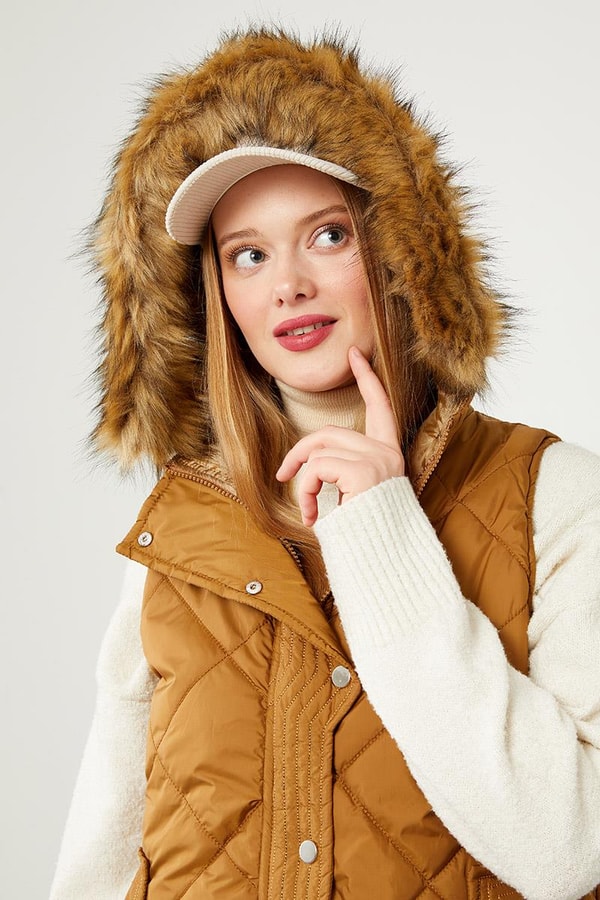 LevidorLevidor Kahve Kürk Kapüşonlu Şişme Yelek