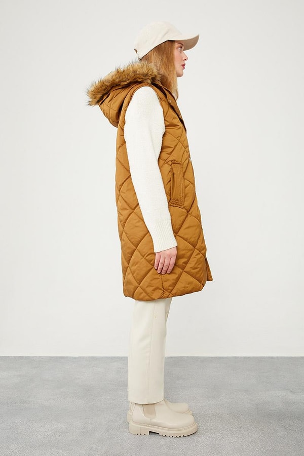 LevidorLevidor Kahve Kürk Kapüşonlu Şişme Yelek