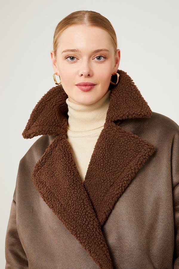 LevidorLevidor Kahve Yün Detaylı Suni Deri Kısa Kaban