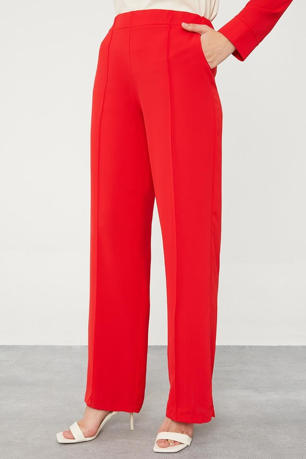 LevidorLevidor Kırmızı Taş Zincir Aksesuarlı İkili Takım