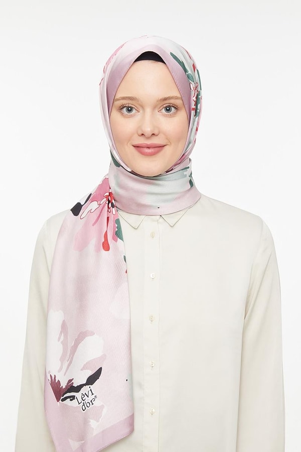 LevidorLevidor Koyu Pembe Çiçek Baskılı Twill Şal