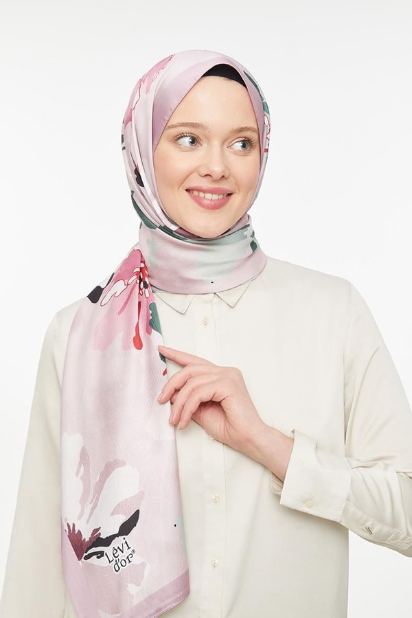 LevidorLevidor Koyu Pembe Çiçek Baskılı Twill Şal