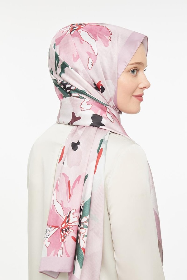 LevidorLevidor Koyu Pembe Çiçek Baskılı Twill Şal