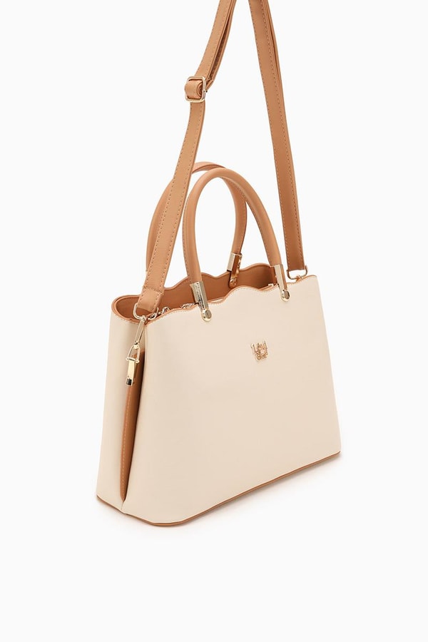 LevidorLevidor Krem Pat Kapamalı El Çantası