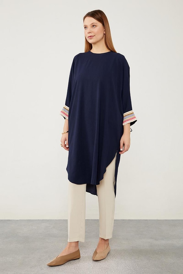 LevidorLevidor Lacivert Dantel Detaylı Tunik