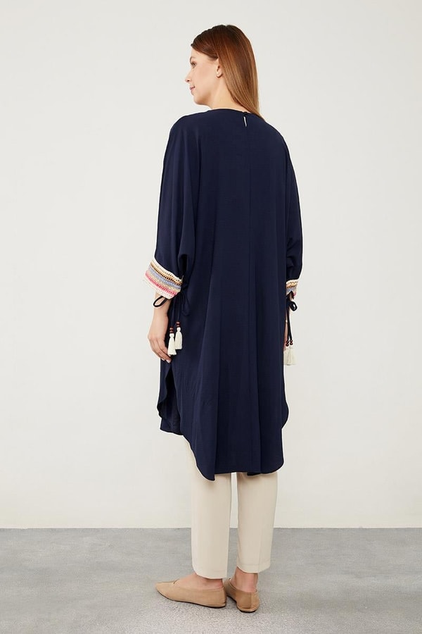 LevidorLevidor Lacivert Dantel Detaylı Tunik