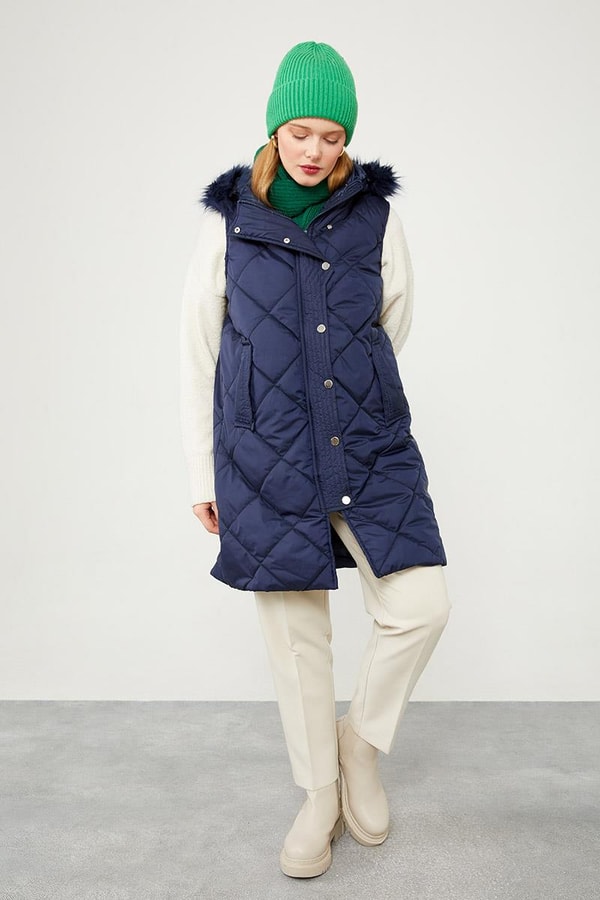 LevidorLevidor Lacivert Kürk Kapüşonlu Şişme Yelek