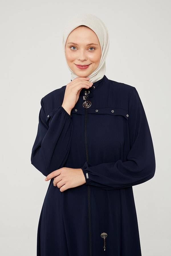 LevidorLevidor Lacivert Kuş Gözü Detaylı Ferace