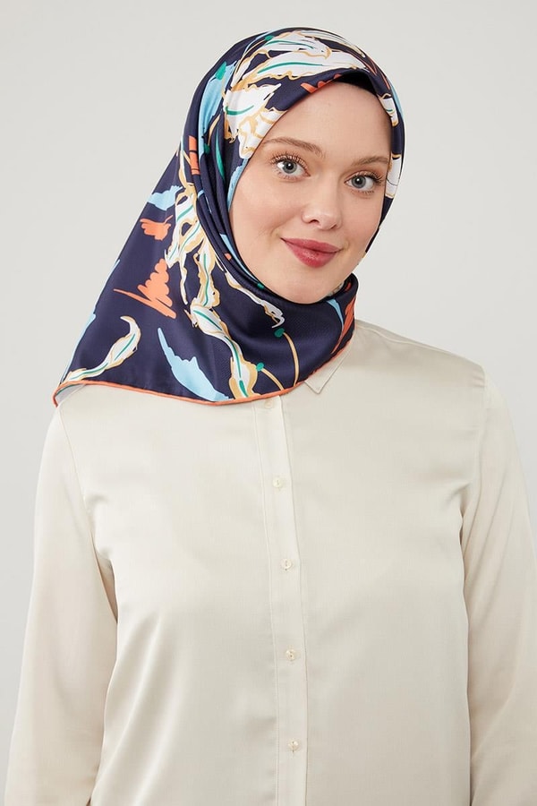 LevidorLevidor Lacivert Yaprak Desen Twill Eşarp