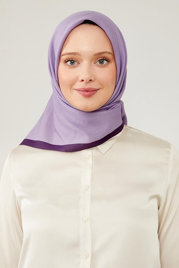 LevidorLevidor Leylak Biye Renk Geçişli Prag Eşarp