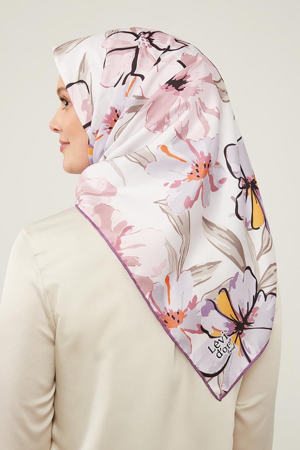 LevidorLevidor Lila Açelya Çicek Desenli Trend Twill Eşarp