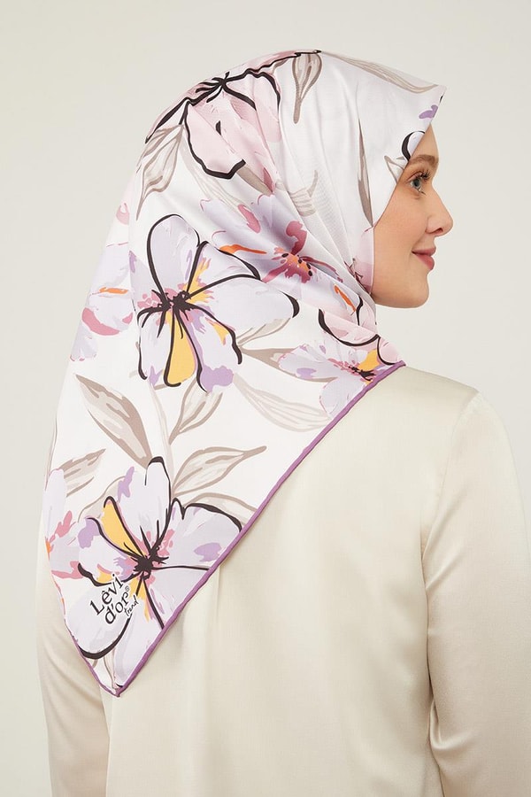 LevidorLevidor Lila Açelya Çicek Desenli Trend Twill Eşarp