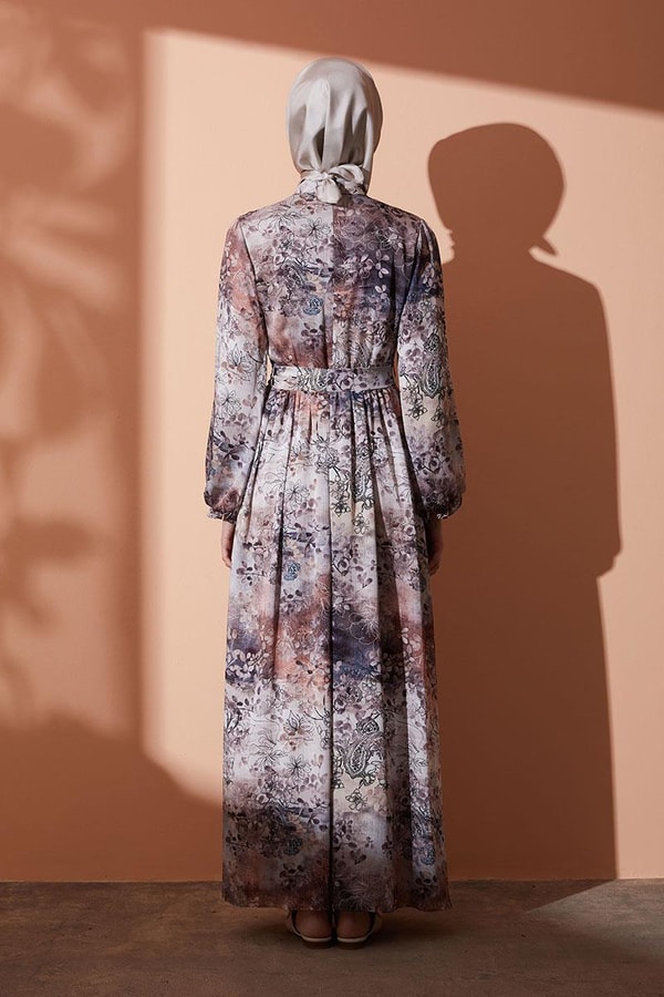 LevidorLevidor Lila Dik yaka kol ağzı büzgülü saten desenli elbise