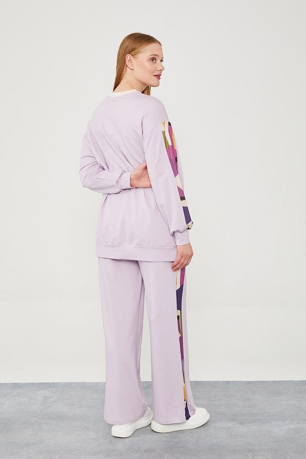 LevidorLevidor Lila Geometrik Desenli Spor Takım