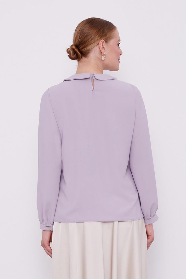LevidorLevidor Lila Yaka İşlemeli Bluz